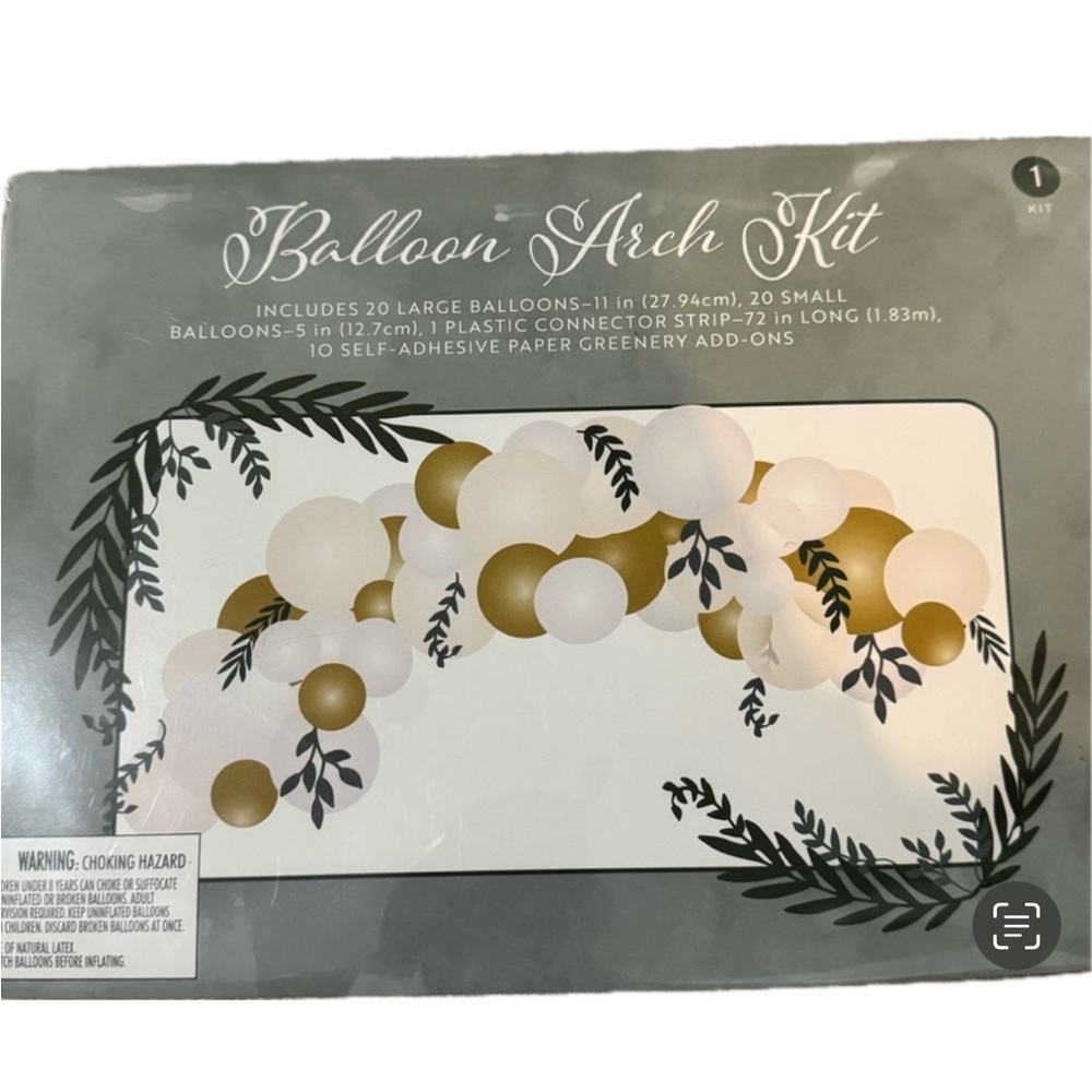 White Gold Leaf Balloon Arch Kit